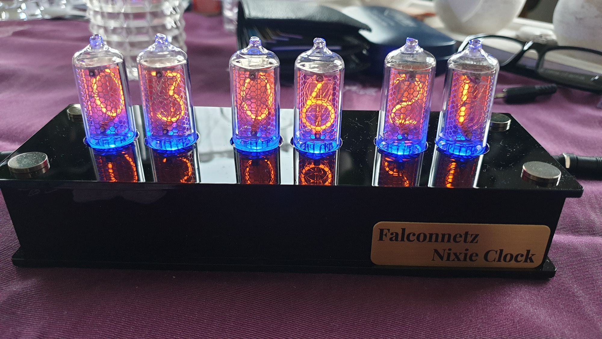 Uhr aus russischen Nixie Röhren